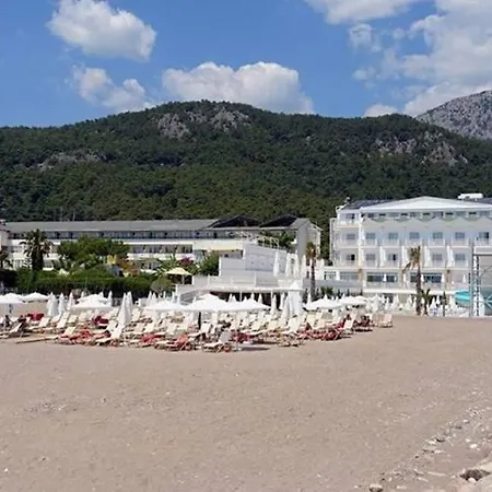 Отель Maya World Imperial 4*