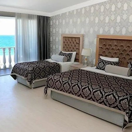 Maya World Imperial Otel 4*