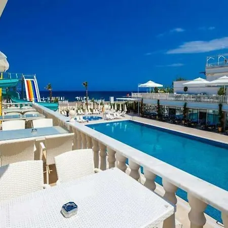Maya World Imperial Otel 4*